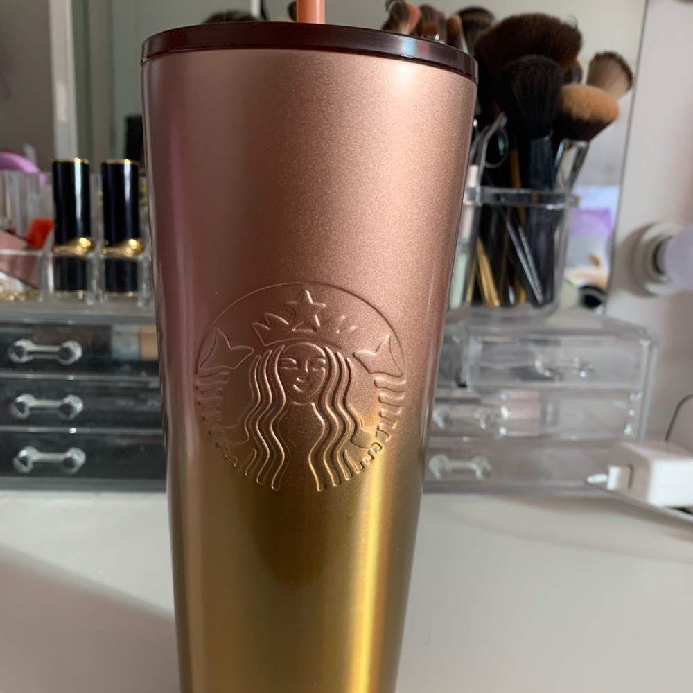 Starbucks Ombré Tumbler 💕